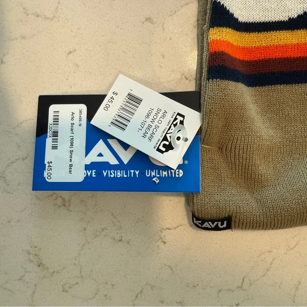 KAVU Bear print Arlo infinity wrap scarf one size. NWT Outdoor‎ Camping Gorp